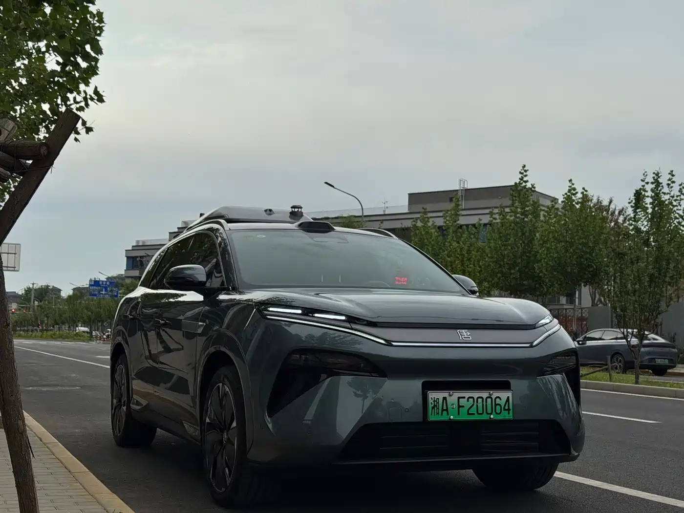BYD Tang L 2025 DM 175KM Drone Player Edition фото 3