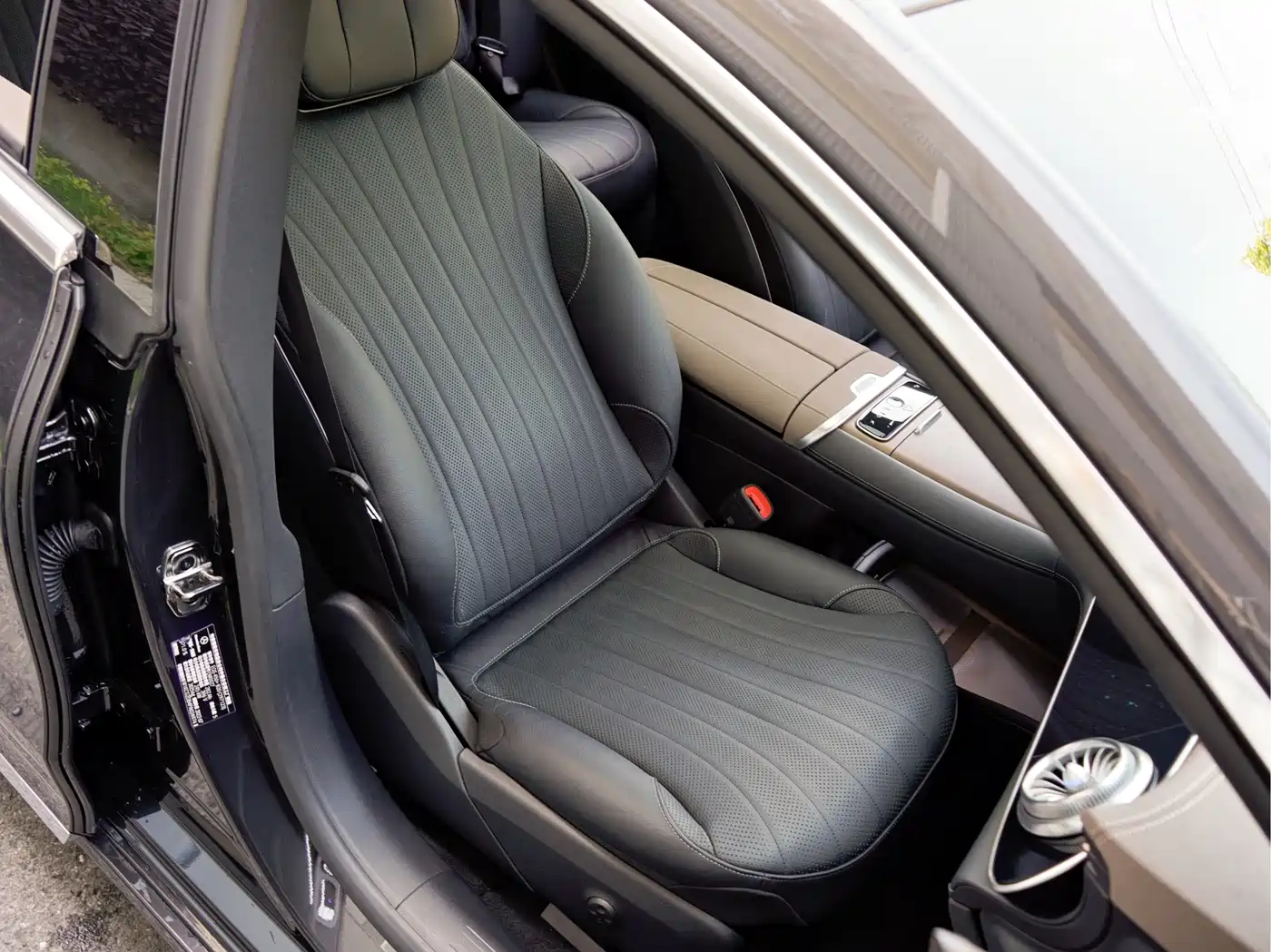 Mercedes-Benz EQS 2023 450+ Pioneer Edition фото 14