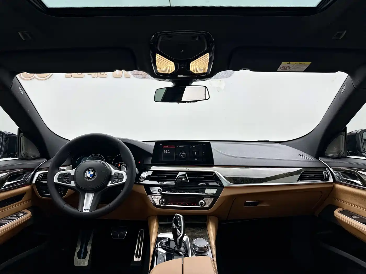 BMW 6 Series GT 2019 630i M Sport Package фото 6