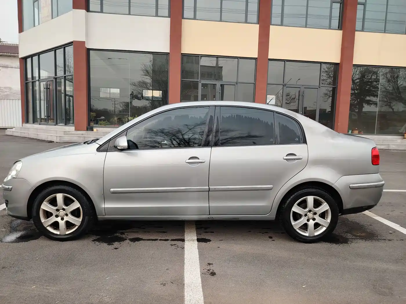 Volkswagen Polo 2008 Model Jinqu 1.4L Automatic Elegant Edition фото 8