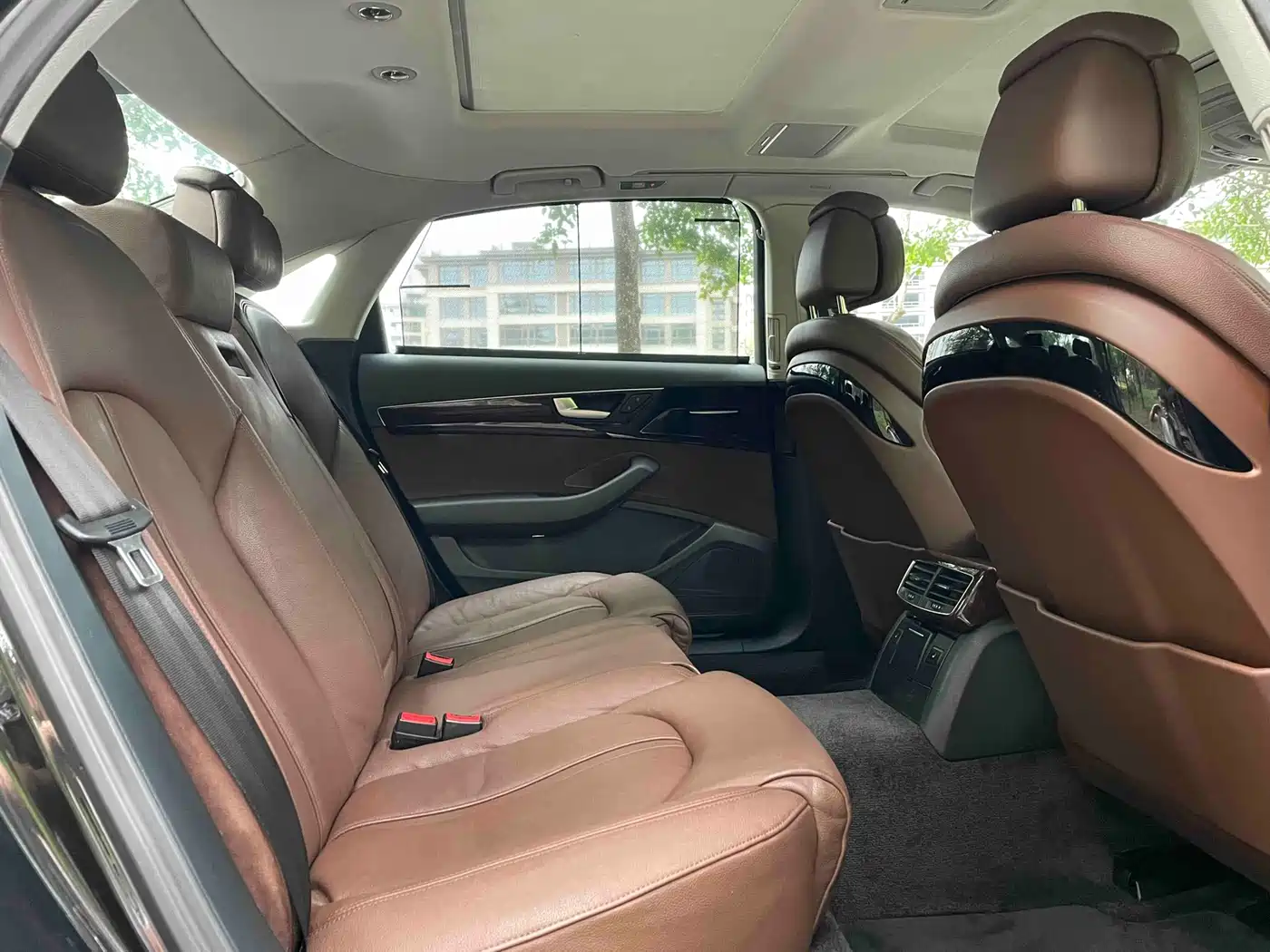 Audi A8 2013 A8L 30 FSI Comfort фото 13
