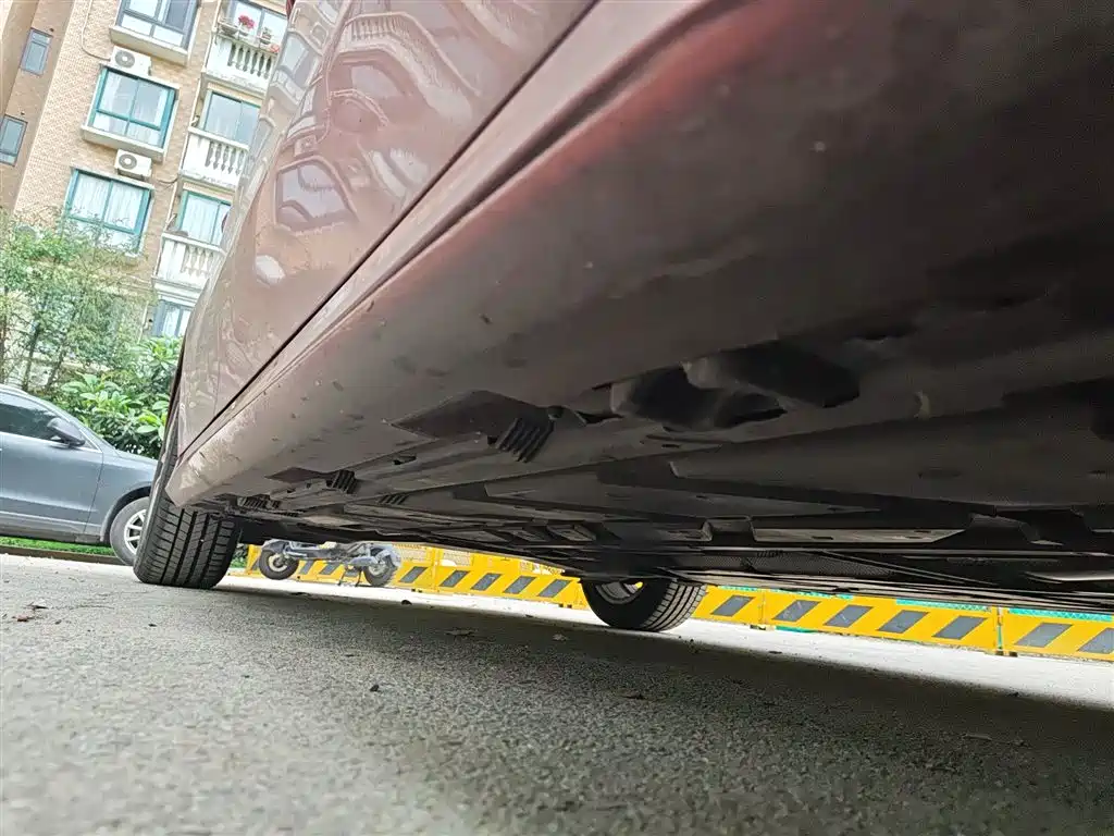 Mercedes-Benz A-Class 2019 Facelift A 200 L Sports Sedan фото 16