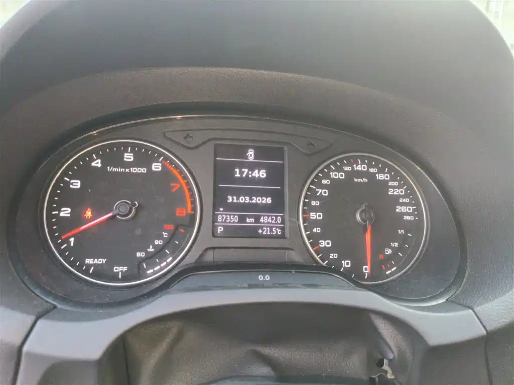 Audi A3 2018 30th Anniversary Sportback 35 TFSI Progressive фото 4