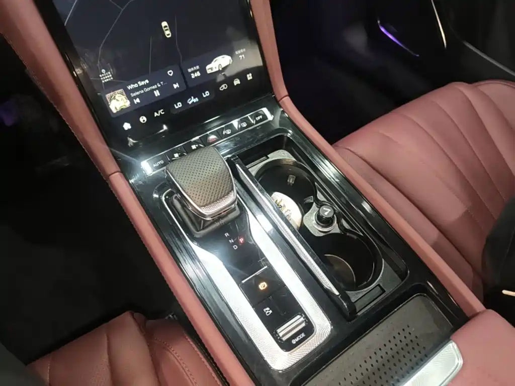 Hongqi H5 PHEV 2025 2025 170 Super Hybrid Edition