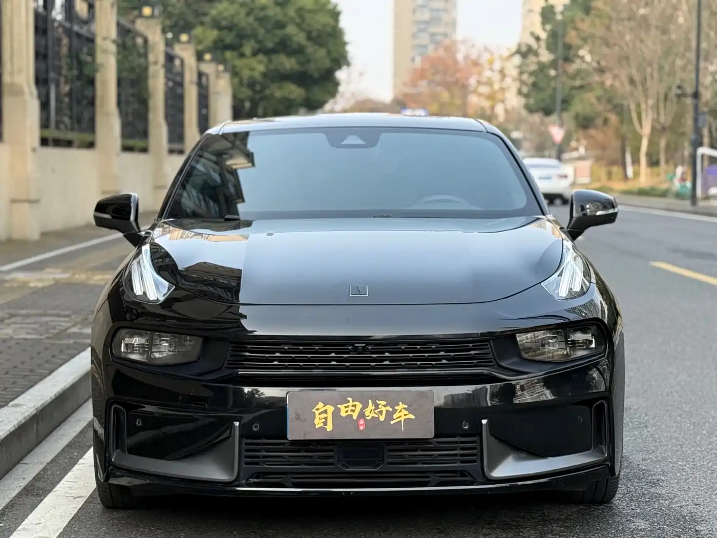 Lynk & Co 03 2021 2.0TD Auto Jin Champion Edition фото 2