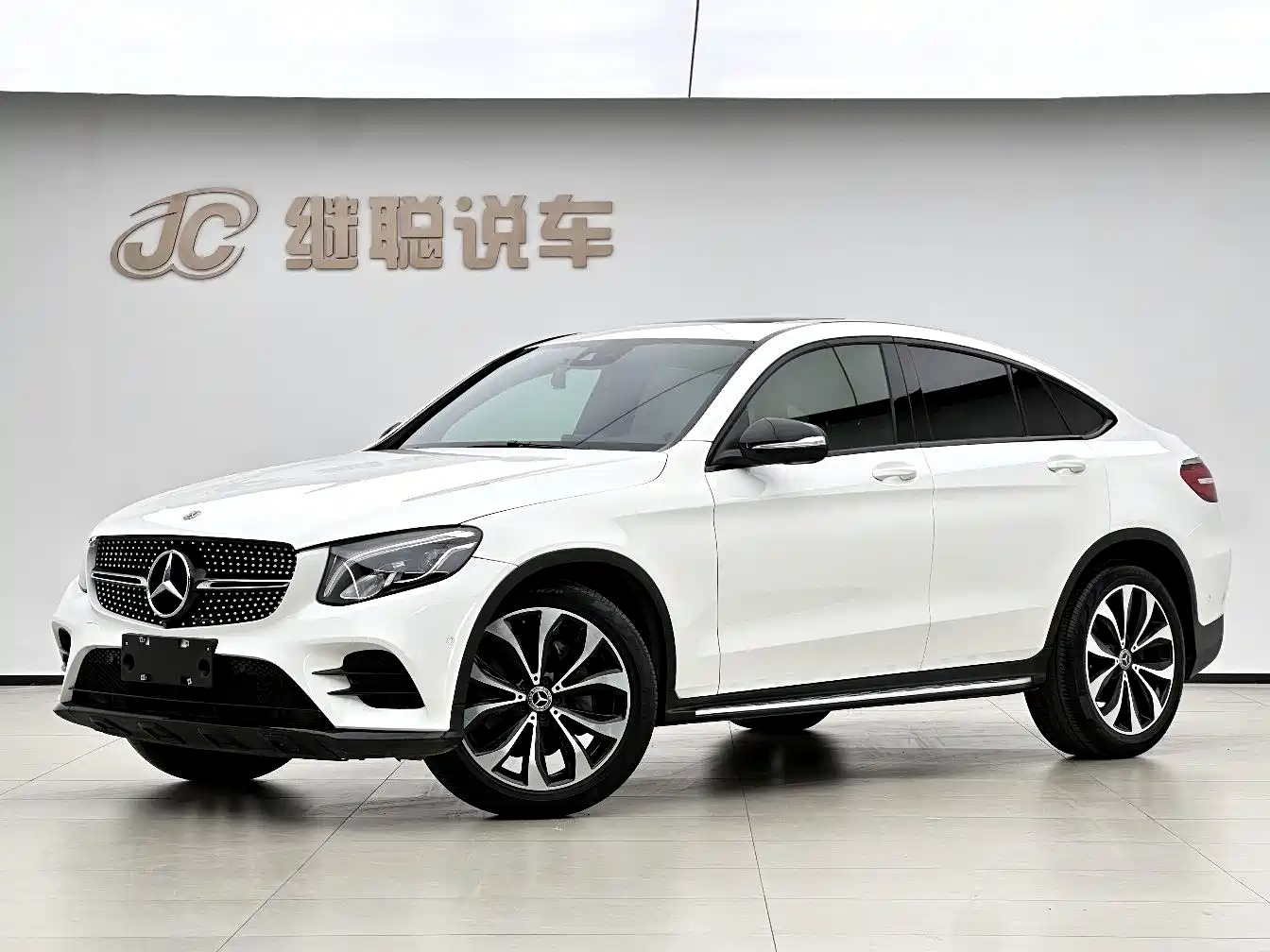 Mercedes-Benz GLC Coupe 2017 GLC 260 4MATIC Coupe SUV