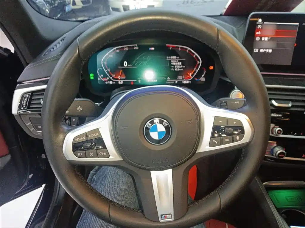 BMW 5 Series 2022 Model Second Facelift 525Li M Sport Package фото 7