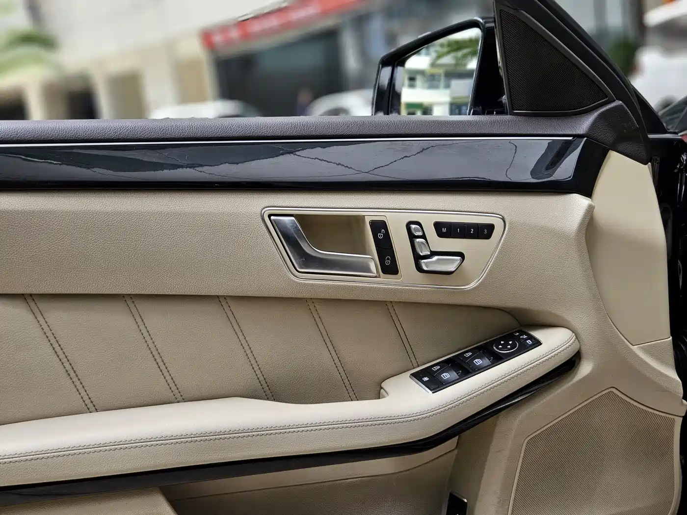 Mercedes-Benz E-Class 2014 Facelift E 260 L Sport фото 19
