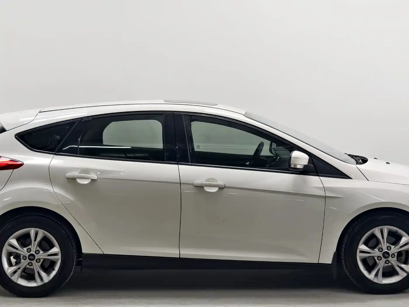 Фото 8 - Ford Focus