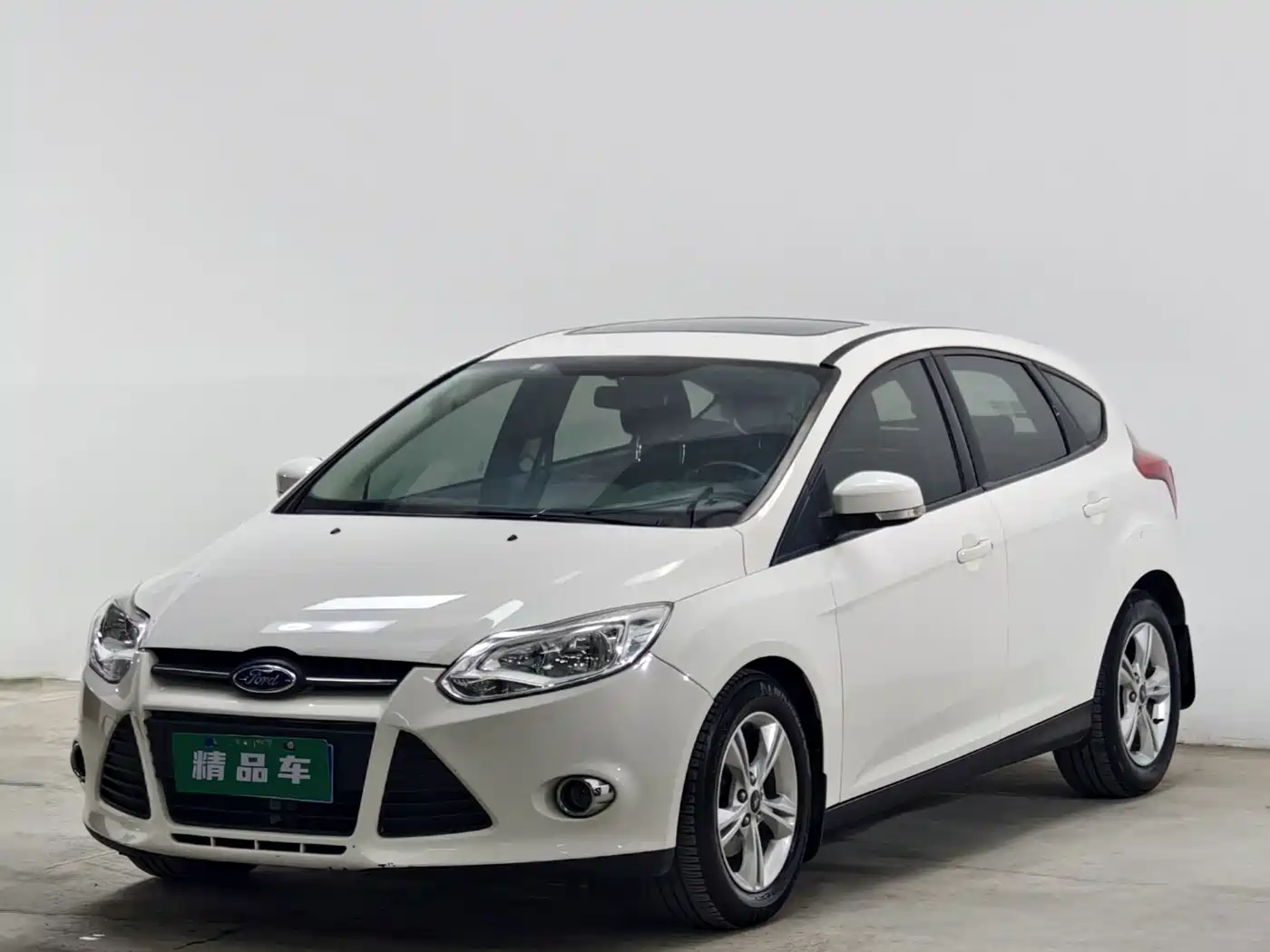 Фото 1 - Ford Focus