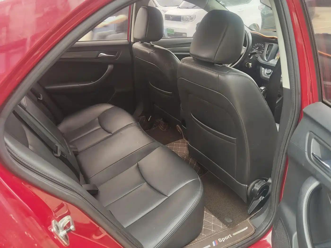 Roewe 360 2016 2015 1.5L Automatic Luxury