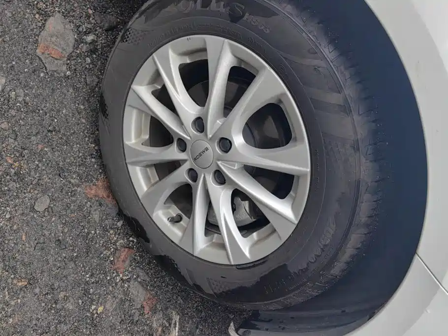 Roewe i5 2026 2026 1.5L Manual Comfort