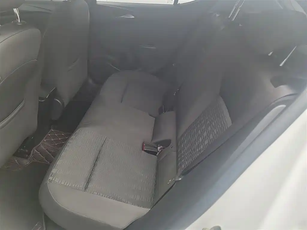 Buick Verano 2018 Hatchback 15S Automatic Progressive фото 17