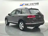 Фото 6 - Volkswagen Touareg