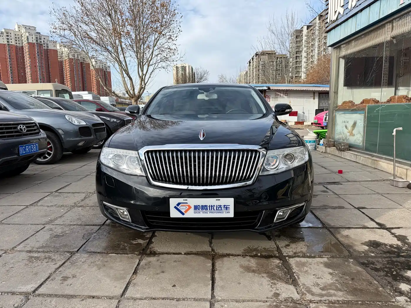 Hongqi H7 фото 2