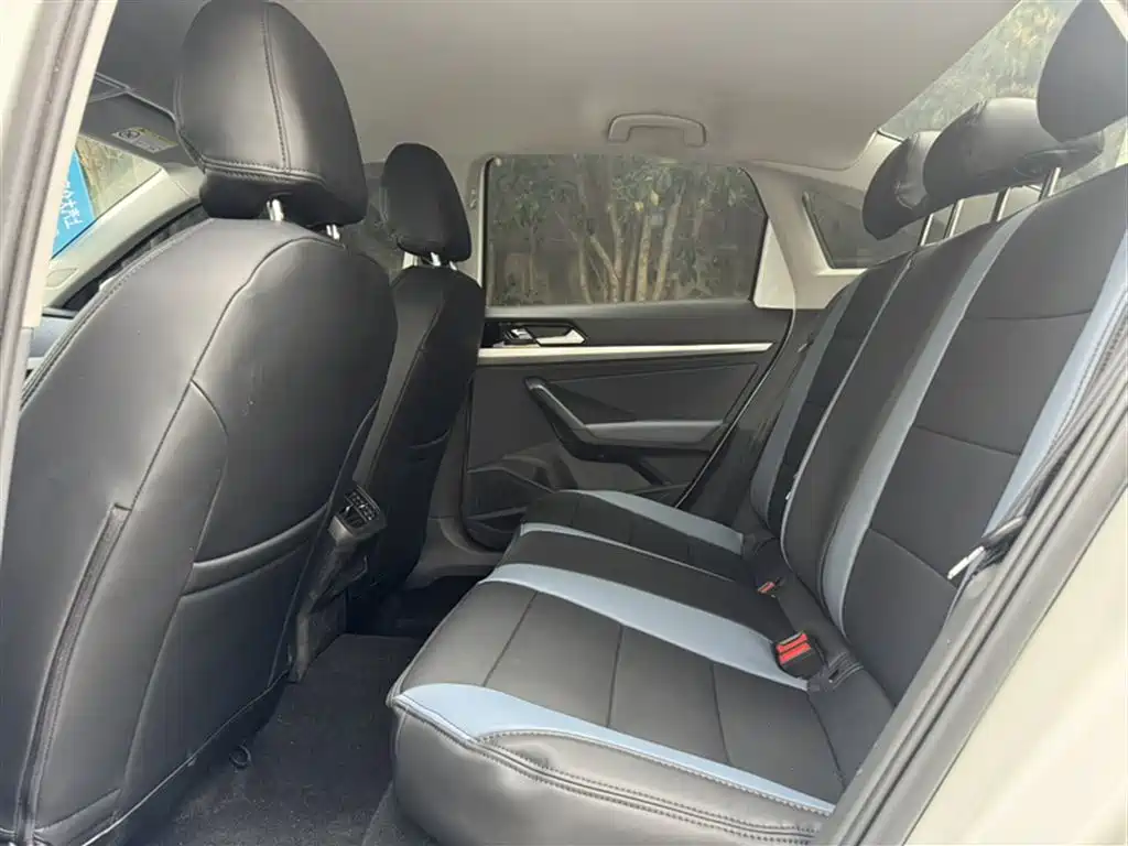 Volkswagen Lavida 2024 Model 1.5L Automatic Delight Edition фото 14