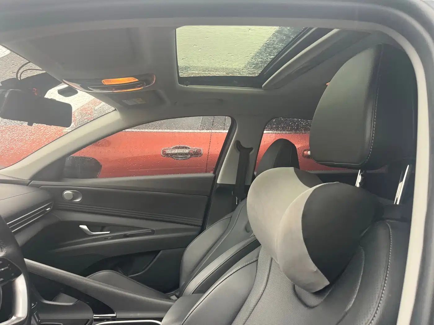 Hyundai Elantra 2022 1.5L CVT GLX Elite Edition фото 11