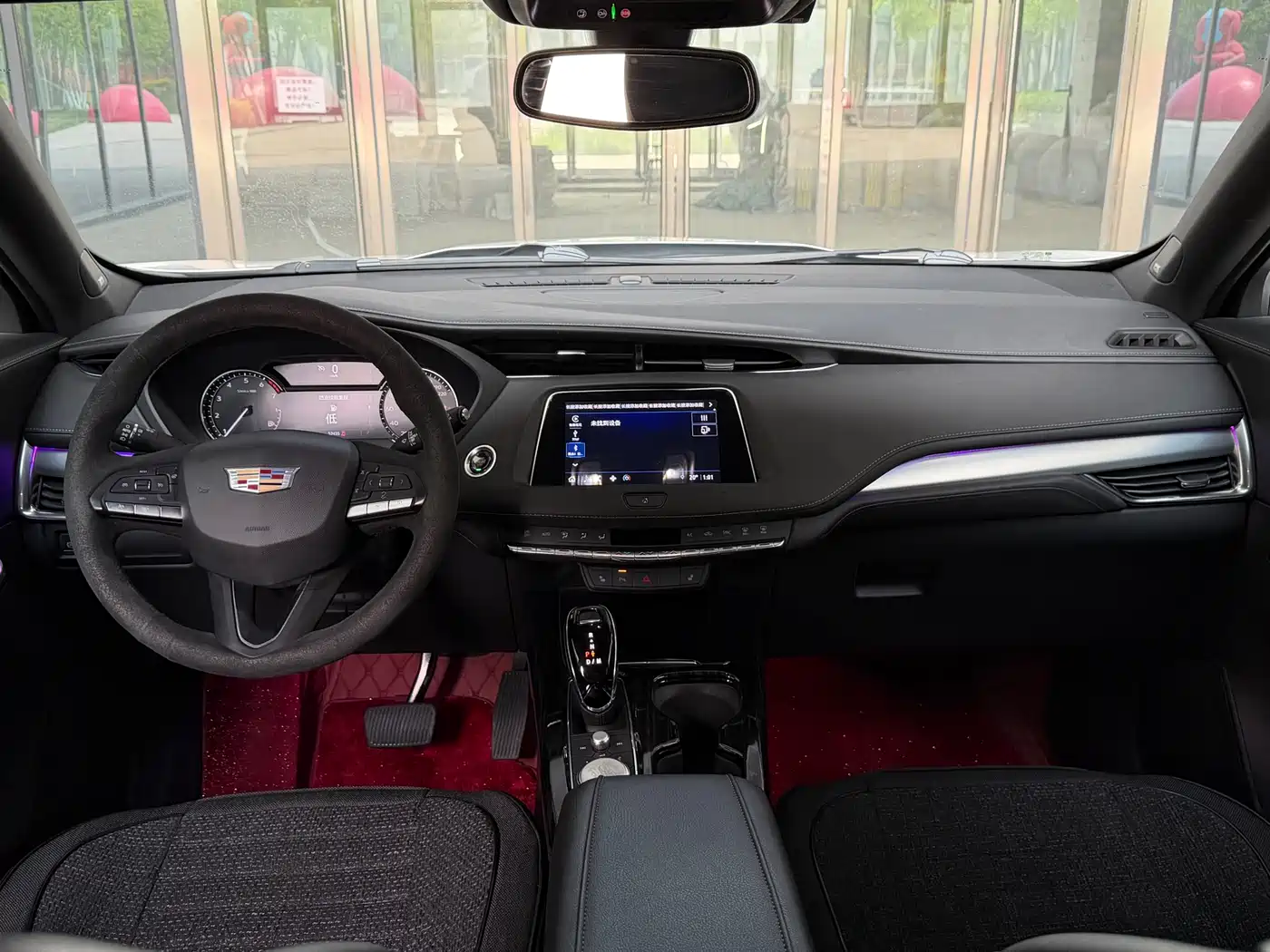 Cadillac XT4 2021 28T FWD Premium Edition фото 9