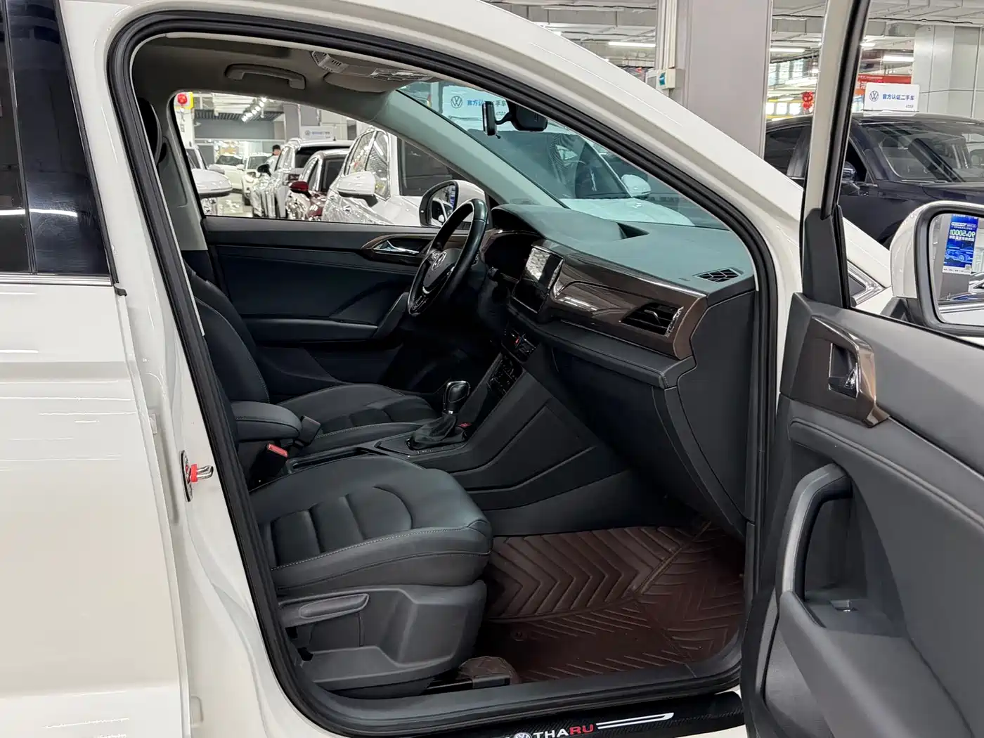 Volkswagen Tharu 2022 280TSI FWD Luxury Edition фото 10