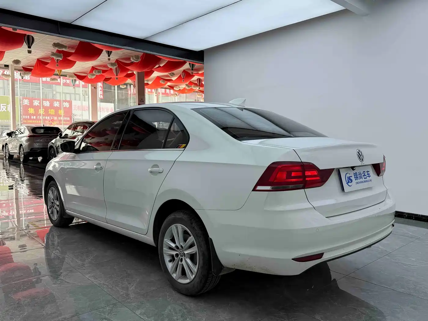 Volkswagen Santana 2016 1.6L Manual Comfort Edition фото 11