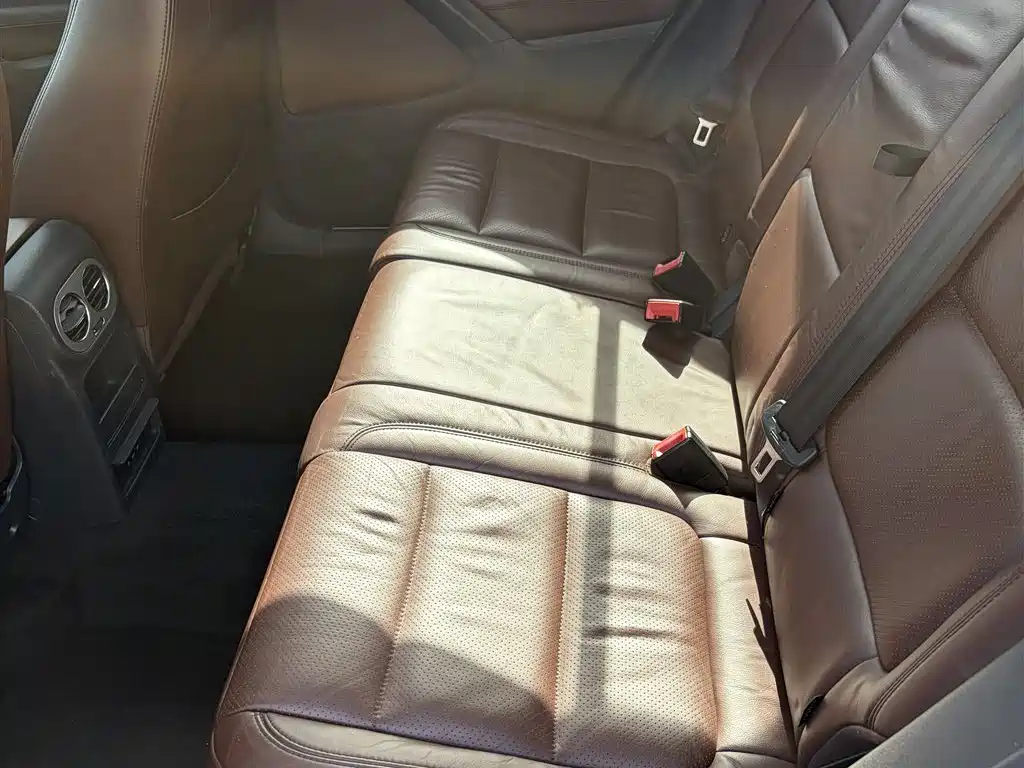 Volkswagen Tiguan 2015 2.0TSI Automatic 4WD Luxury фото 17