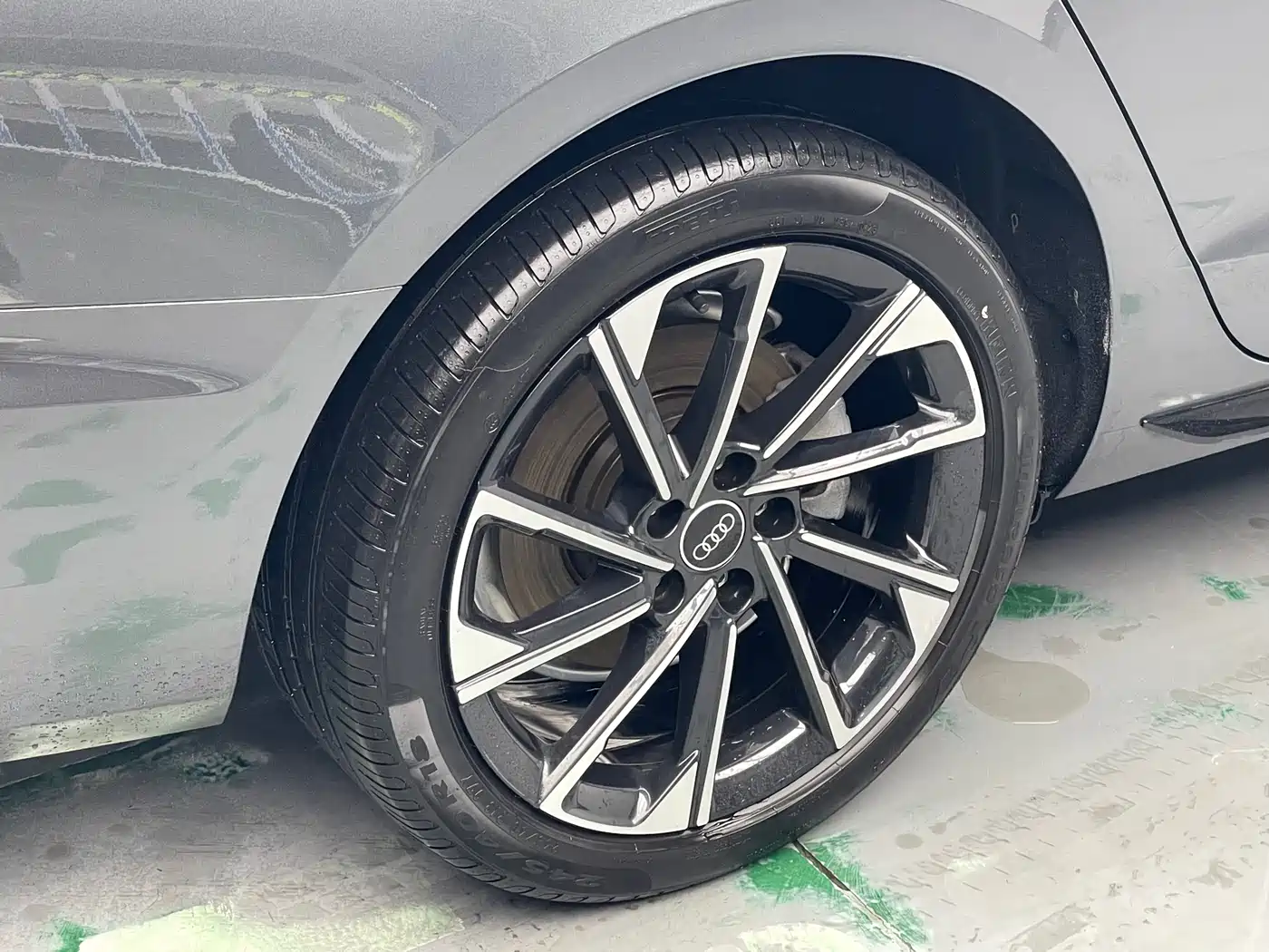 Audi A4L 2023 40 TFSI Luxury Sport фото 9