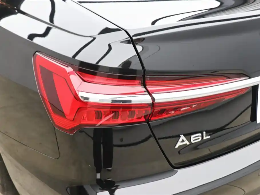 Audi A6L 2022 55 TFSI quattro Flagship Elegance фото 29