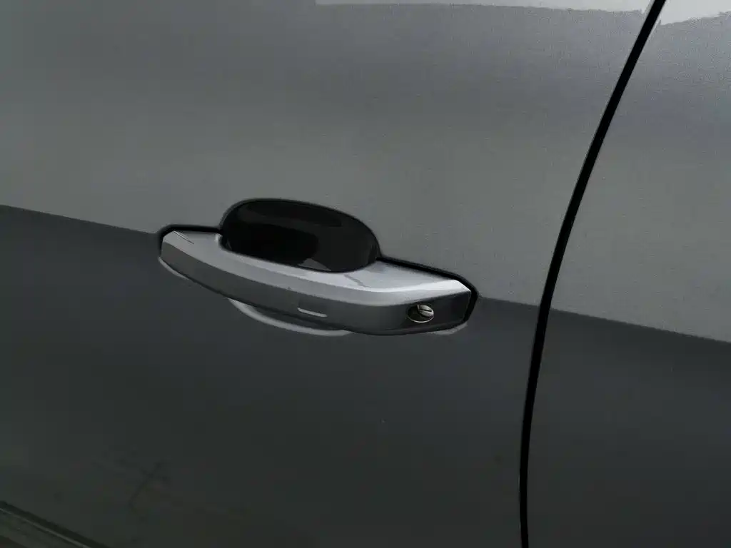 Audi A4L, миниатюра 18
