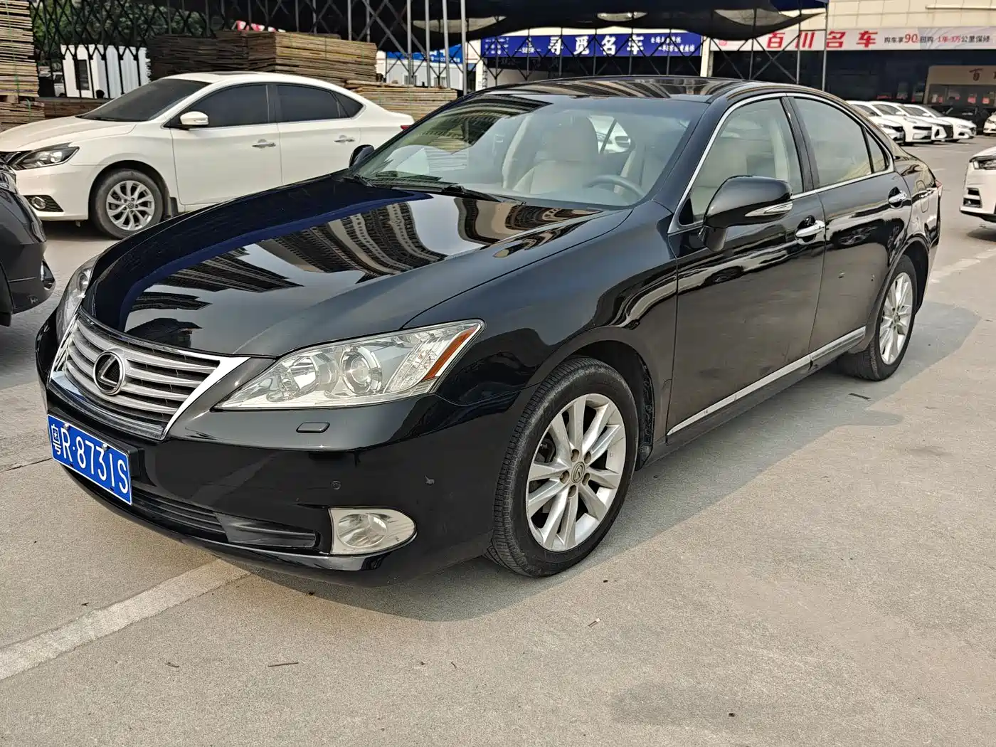 Lexus ES 2010 240 Elegance Edition фото 3