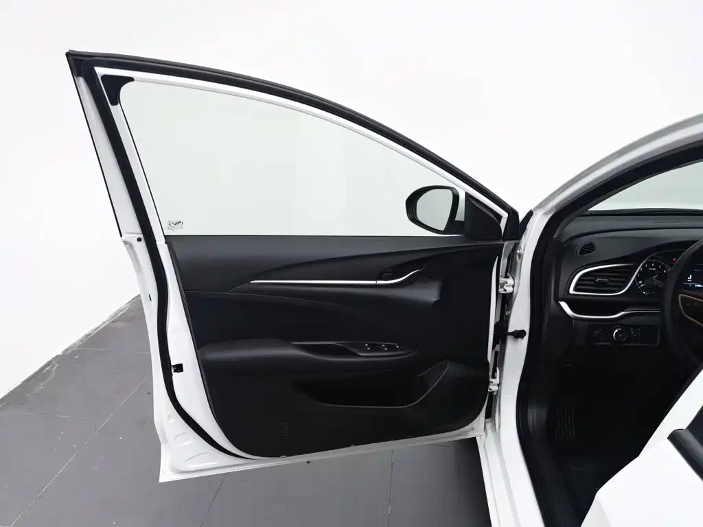 Buick Excelle, миниатюра 8