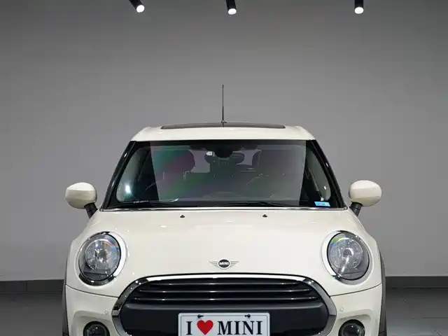 MINI 2018 1.5T ONE 5-Door — фото 3