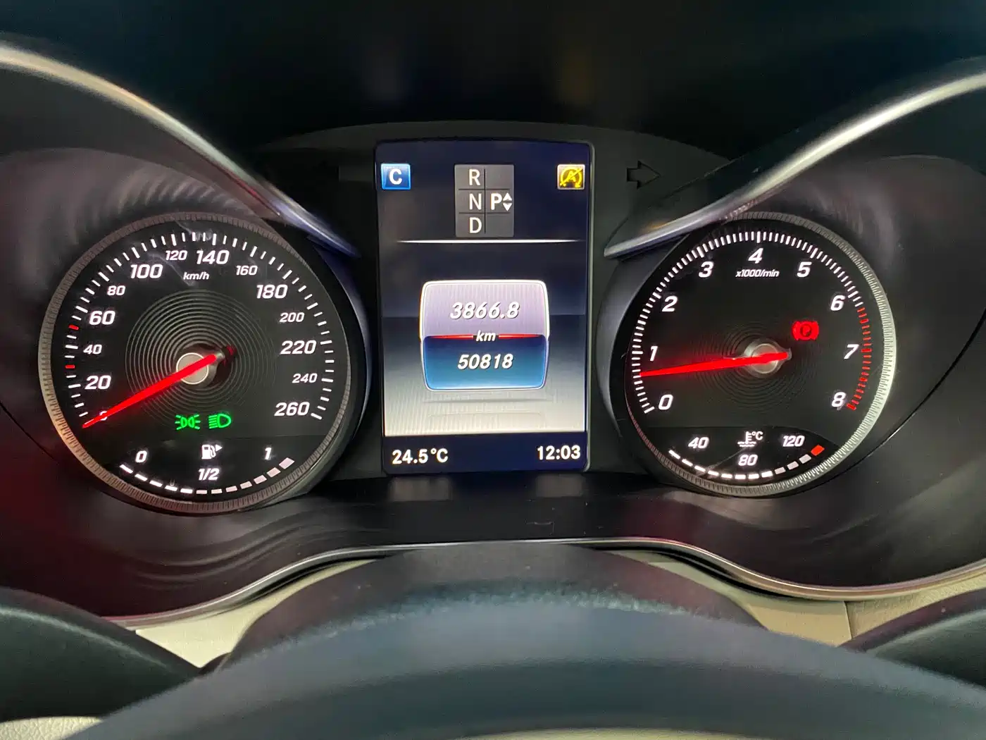 Фото 20 - Mercedes-Benz C-Class