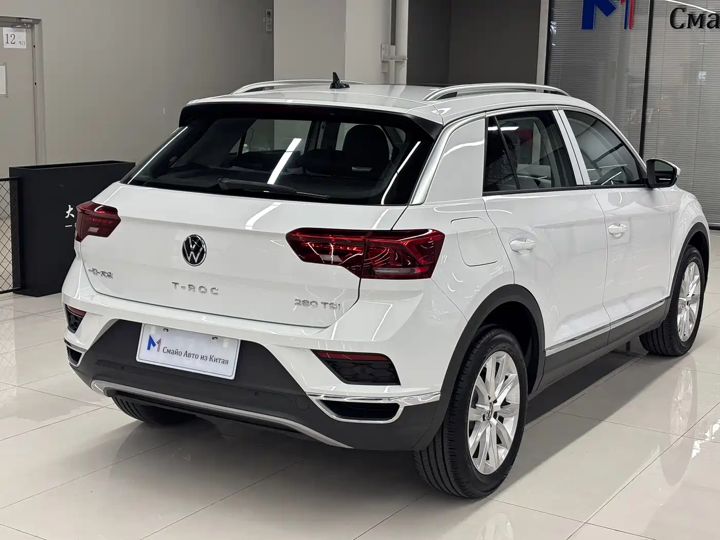 Volkswagen T-ROC 2021 Facelift 280TSI DSG 2WD Elite Smart Connect Edition фото 6