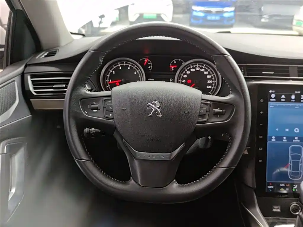 Peugeot 408 2018 Facelift 350THP Automatic Luxury фото 11