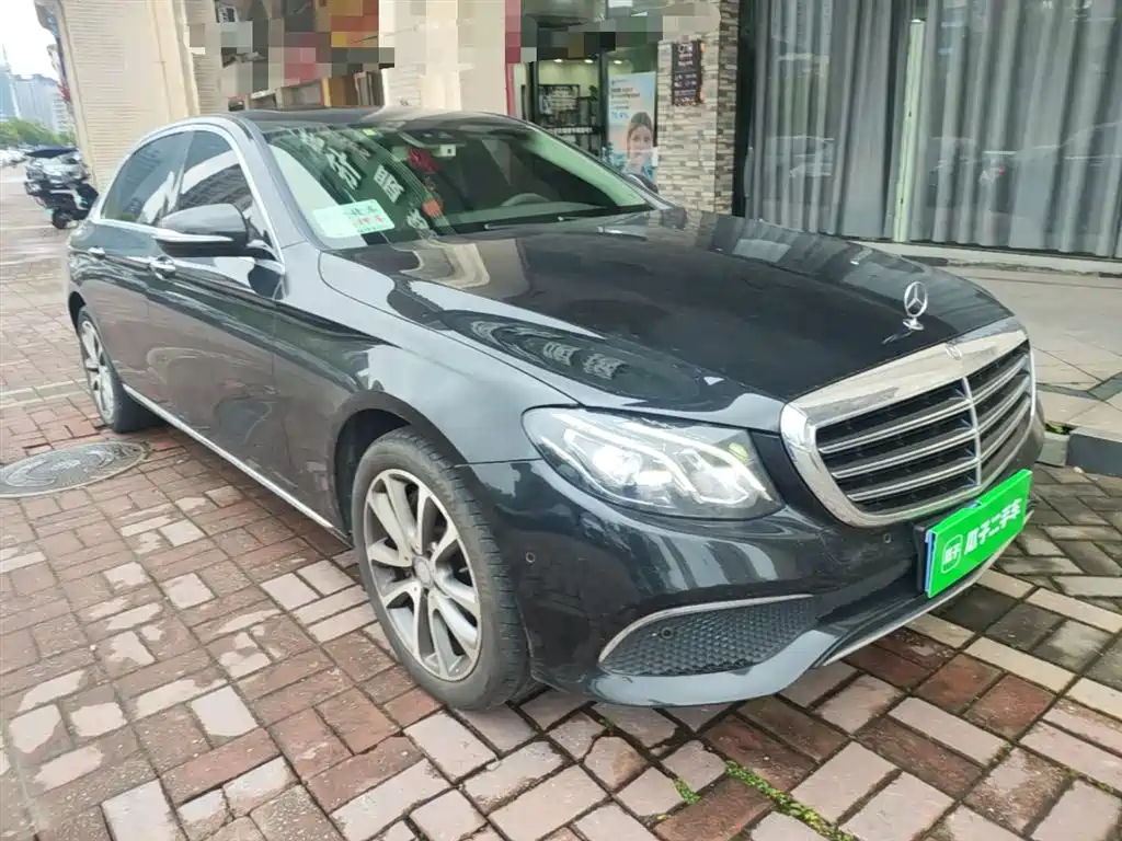 Mercedes-Benz E-Class 2016 E 300 L Fashion Type фото 4