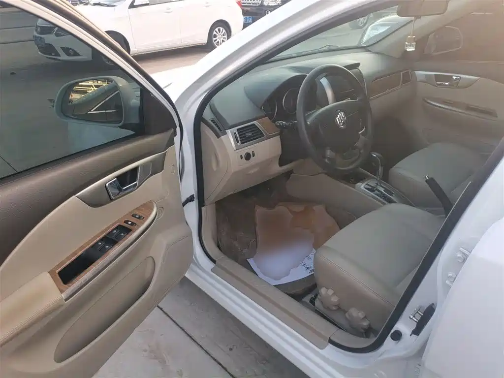 Buick Excelle 2015 1.5L Automatic Classic фото 16