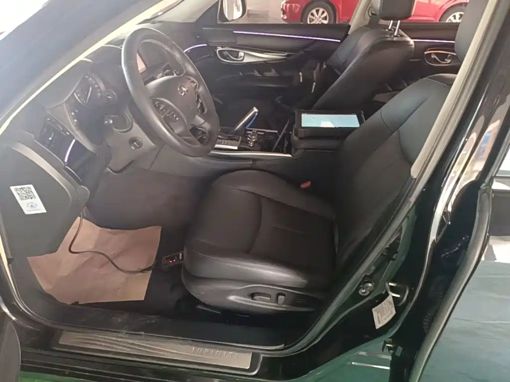 Infiniti Q70 2017 2017 Q70L 2.5L Elite Edition