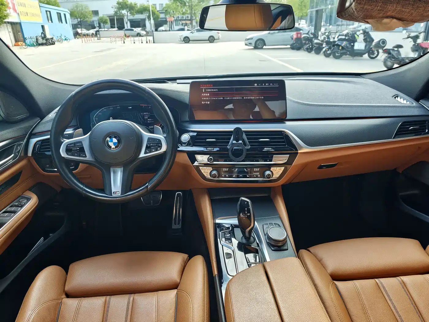 BMW 6 Series GT 2022 Model 630i M Sport Package фото 18