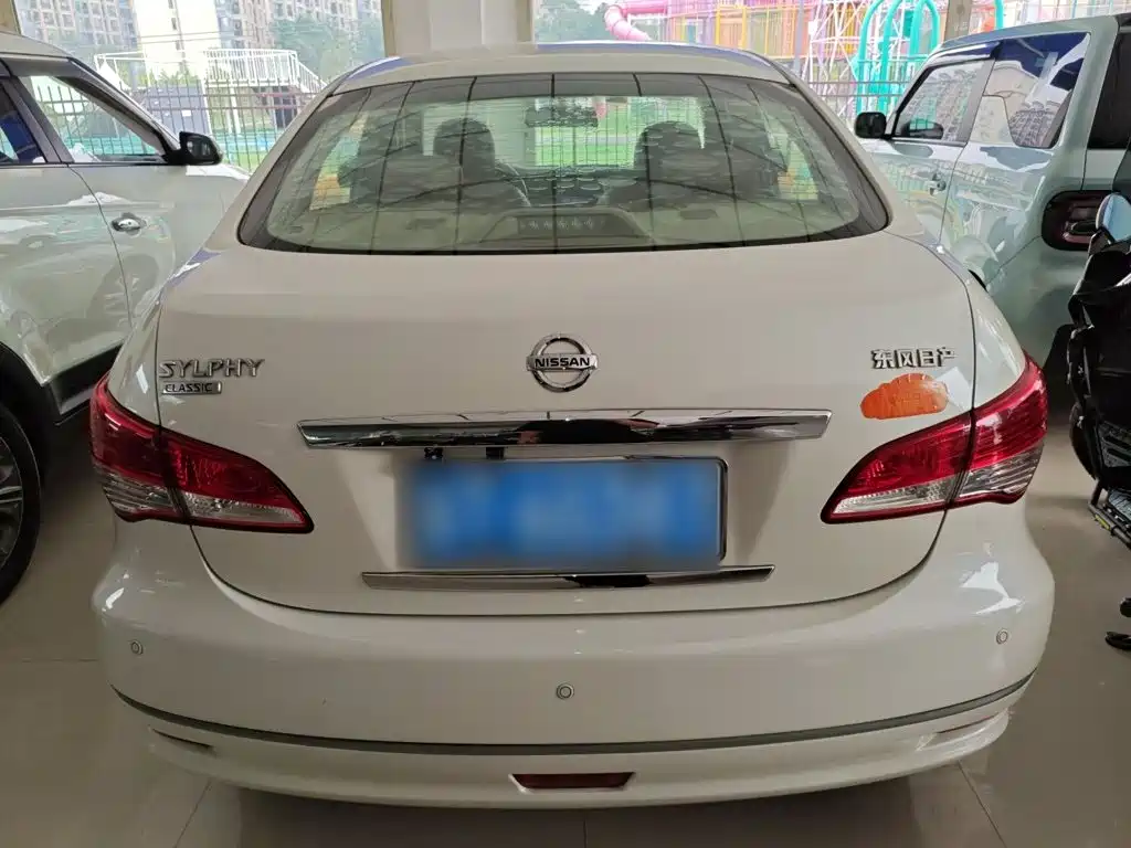 Фото 22 - Nissan Sylphy