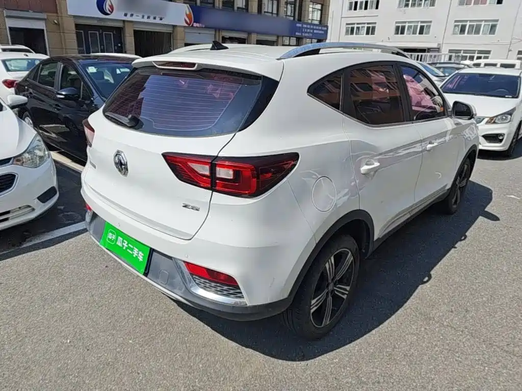 Photo 7 - MG ZS