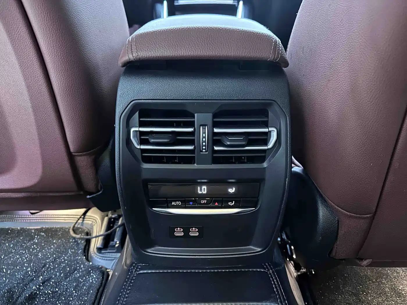 BMW 3 Series 2023 320Li M Sport Package фото 19