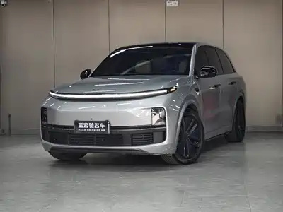 Li Auto L8