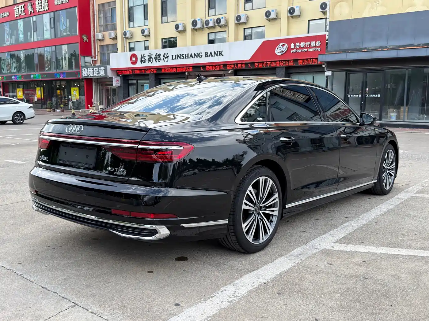 Audi A8 2025 2025 A8L 45 TFSI quattro Luxury