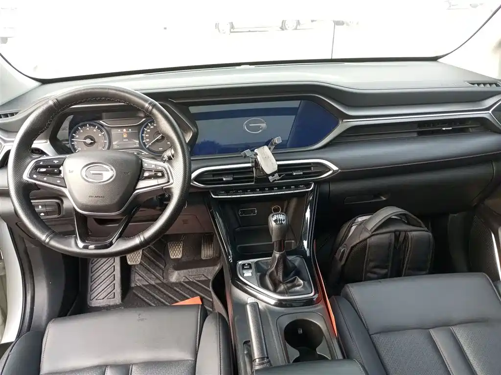 GAC Trumpchi Trumpchi GS4 2020 270T Manual Luxury Version фото 10