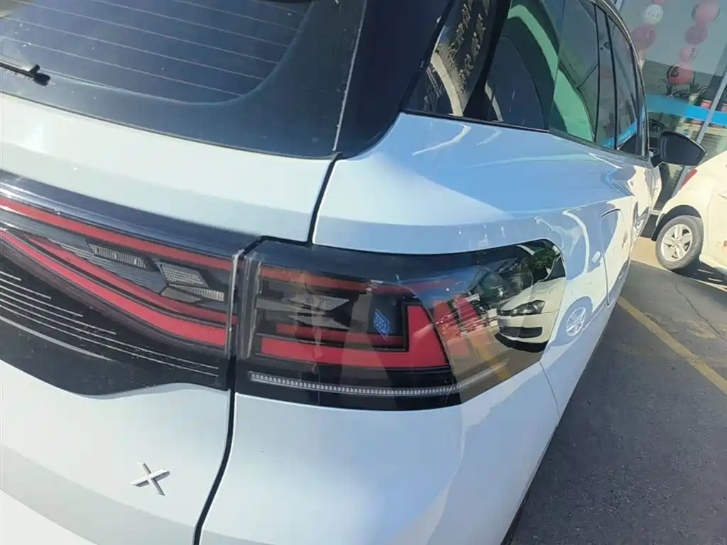 Volkswagen ID.6 X 2023 Ultimate Smart Long Range Edition фото 8