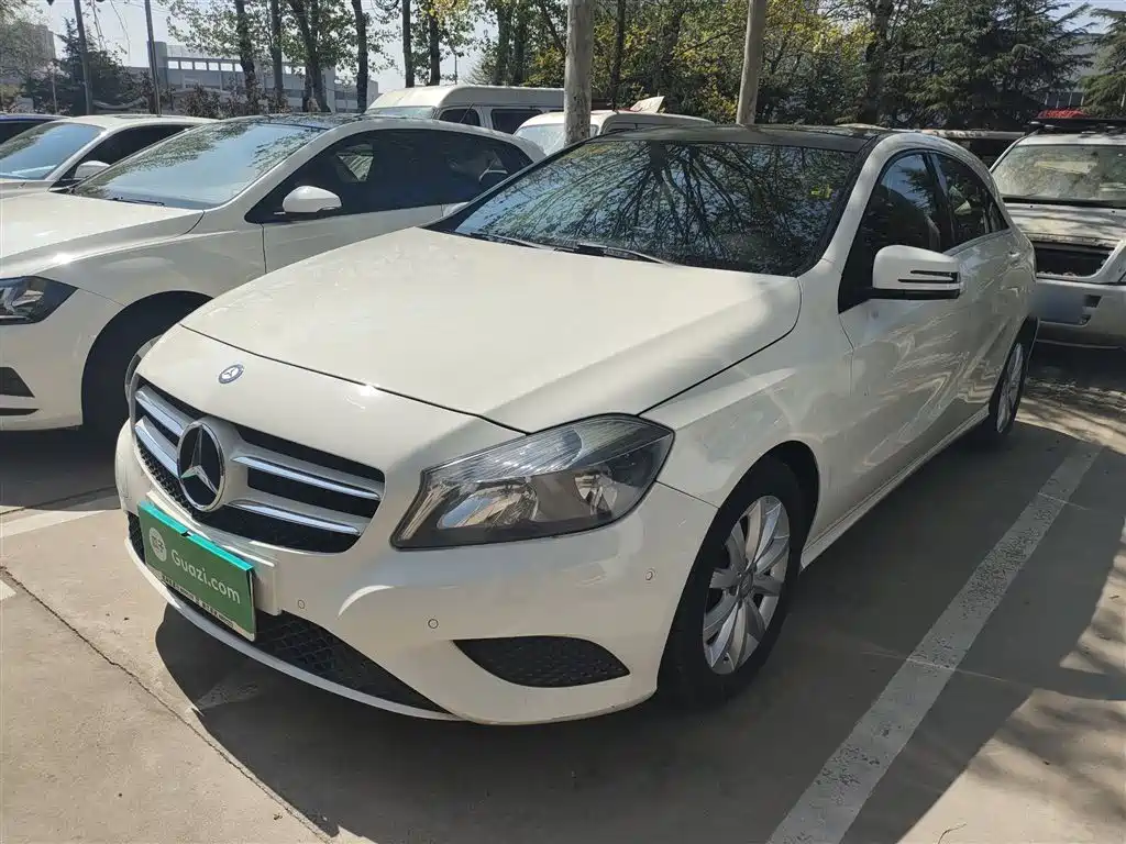 Mercedes-Benz A-Class (Import) 2013 A 180 Fashion