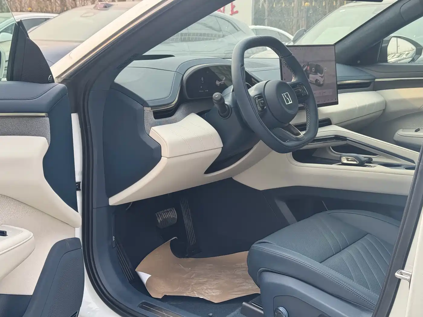 ZEEKR EXTREME KRYPTON 001