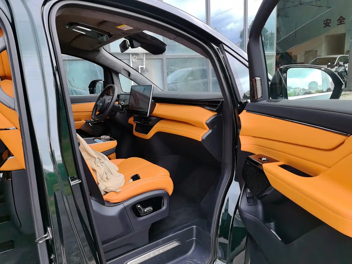 Geely Galaxy Yizhen L380 2025 2025 Model 805km Flagship Edition AWD
