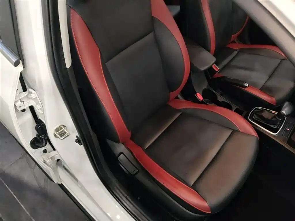 Kia KX CROSS 2019 1.6L Automatic Smart Sunroof Edition China VI фото 25