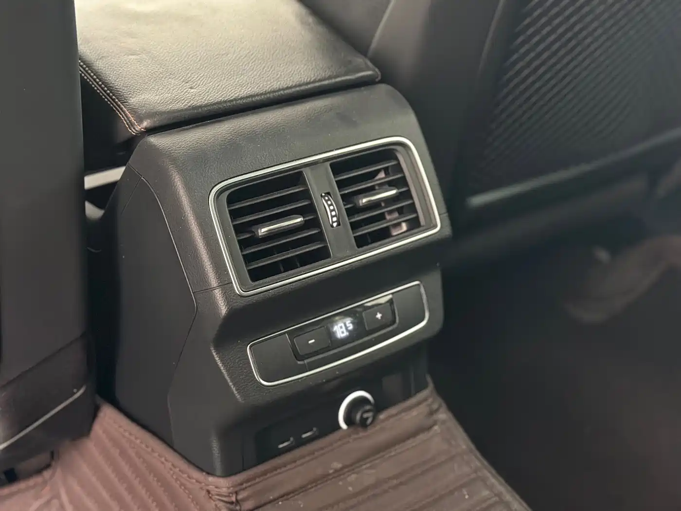 Audi Q5L 2020 Facelift 40 TFSI Honor Progressive фото 10